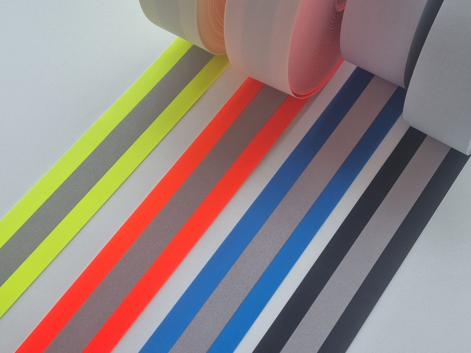 Fita_Refletora_Tribanda_Ignifuga_5cm_NoFlash Fita_Refletora_Tribanda_Ignifuga_5cm_NoFlash