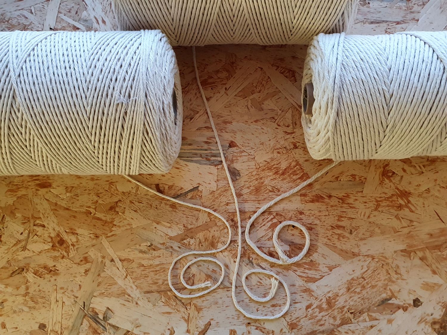 N1, N2 e N3 em Cru Medida N1 (esquerda) N2 (meio) N3 (direita)